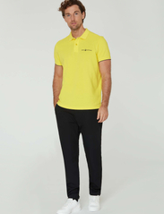 Sail Racing - BOWMAN LOGO POLO - polo marškinėliai trumpomis rankovėmis - light yellow - 3