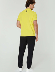 Sail Racing - BOWMAN LOGO POLO - polo marškinėliai trumpomis rankovėmis - light yellow - 5