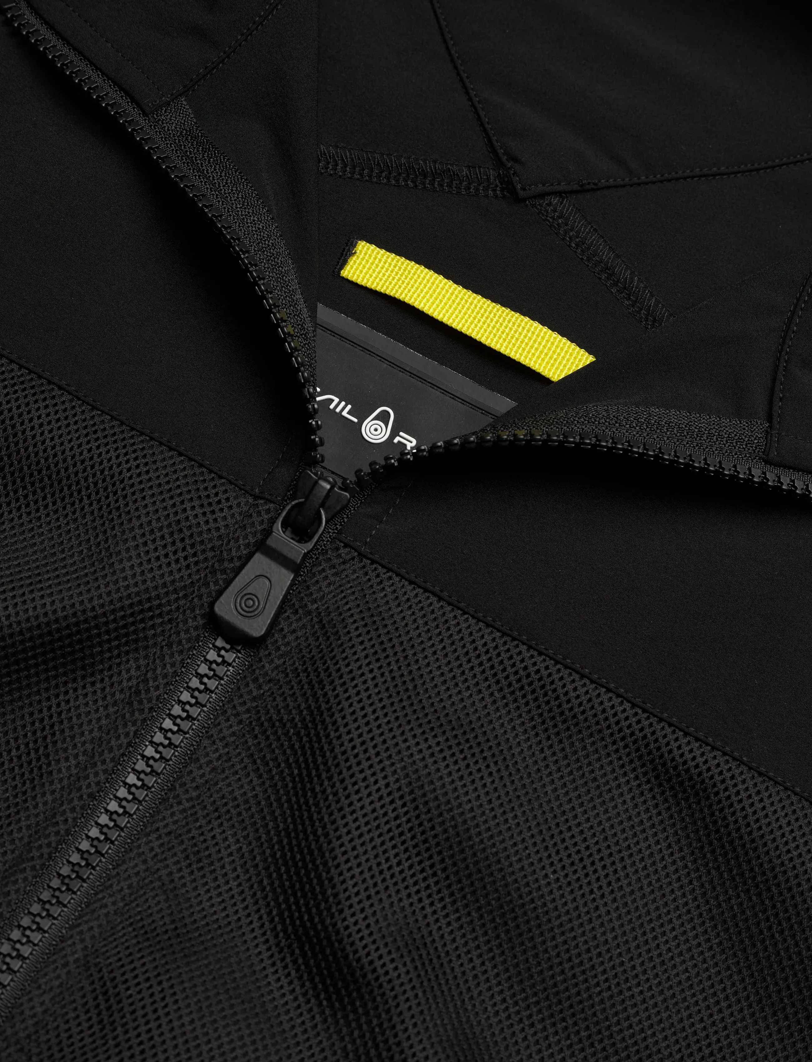 Sail Racing - W BEAM STRETCH JACKET - friluftsjackor - carbon - 2
