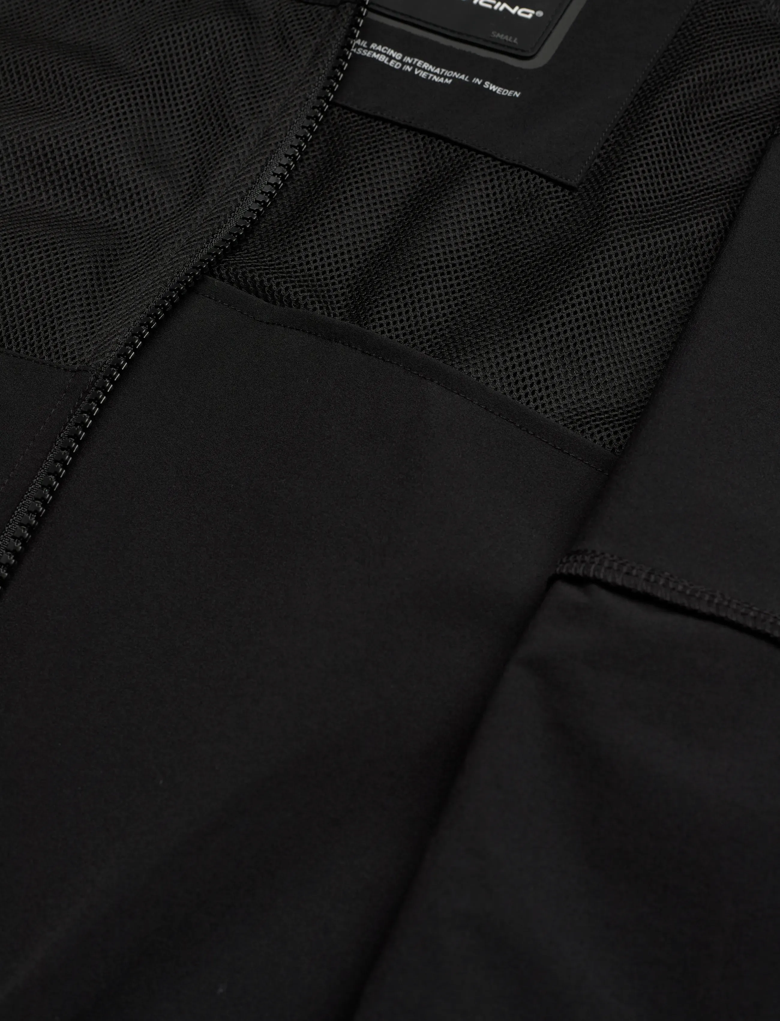 Sail Racing - W BEAM STRETCH JACKET - friluftsjackor - carbon - 4