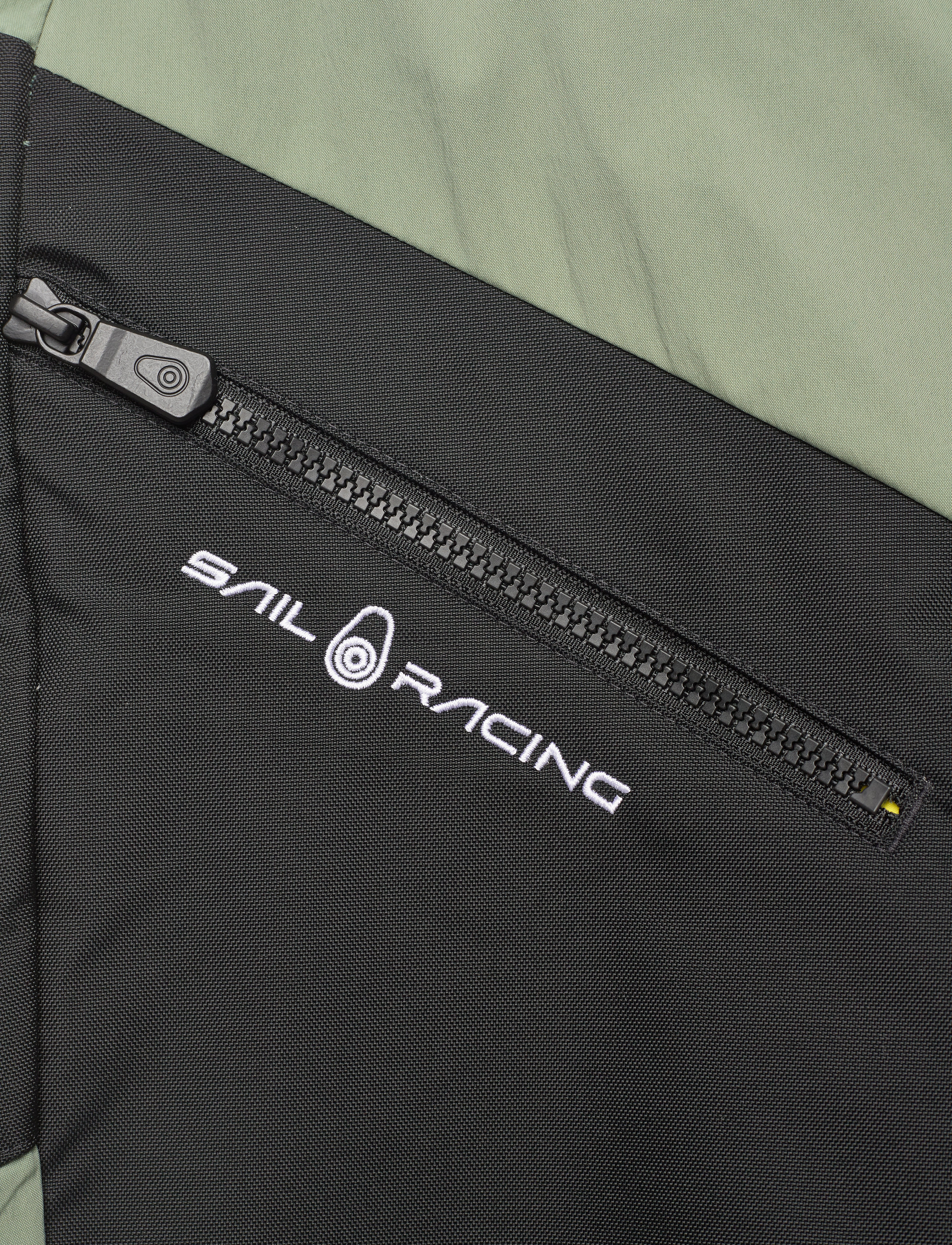 Sail Racing - W SPRAY TECH SHORTS - nature green - 2