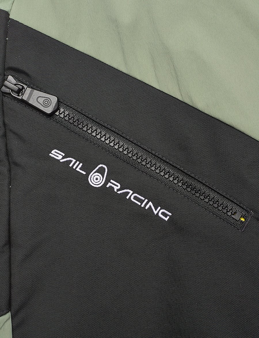 Sail Racing - W SPRAY TECH SHORTS - nature green - 2
