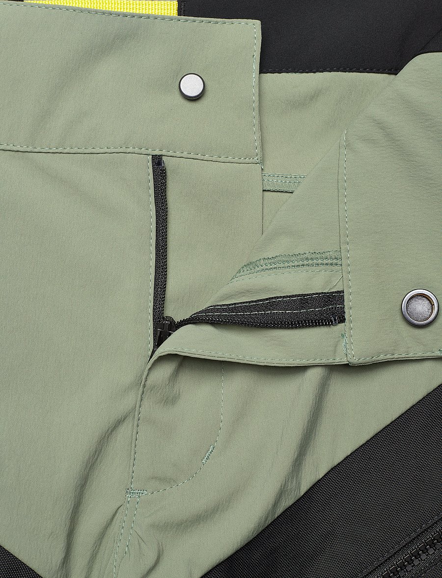 Sail Racing - W SPRAY TECH SHORTS - nature green - 3