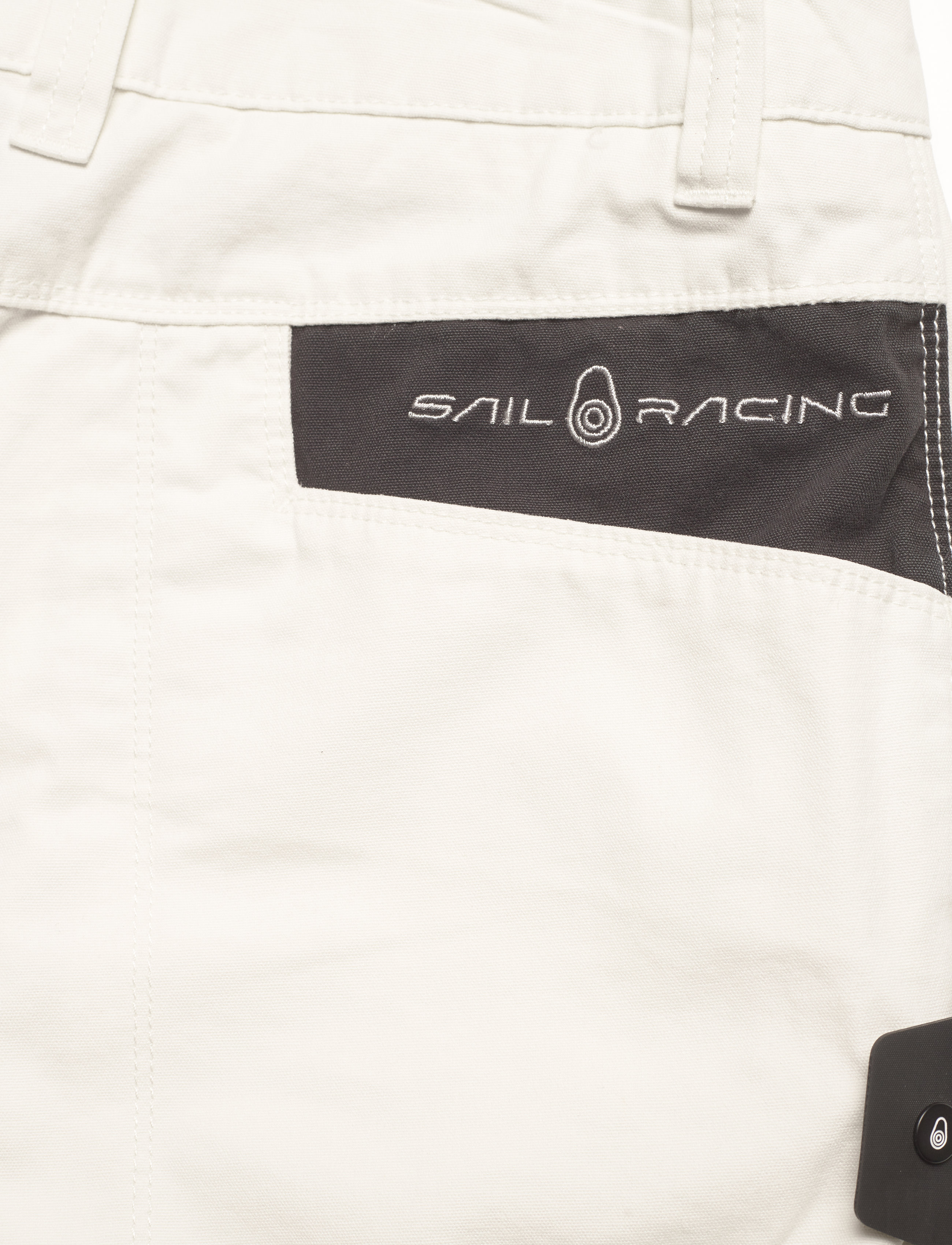 Sail Racing - W GALE SHORTS - lühikesed vabaõhupüksid - storm white - 2