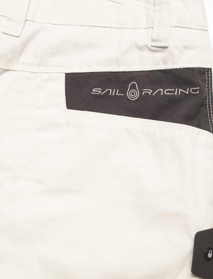 Sail Racing - W GALE SHORTS - lühikesed vabaõhupüksid - storm white - 2