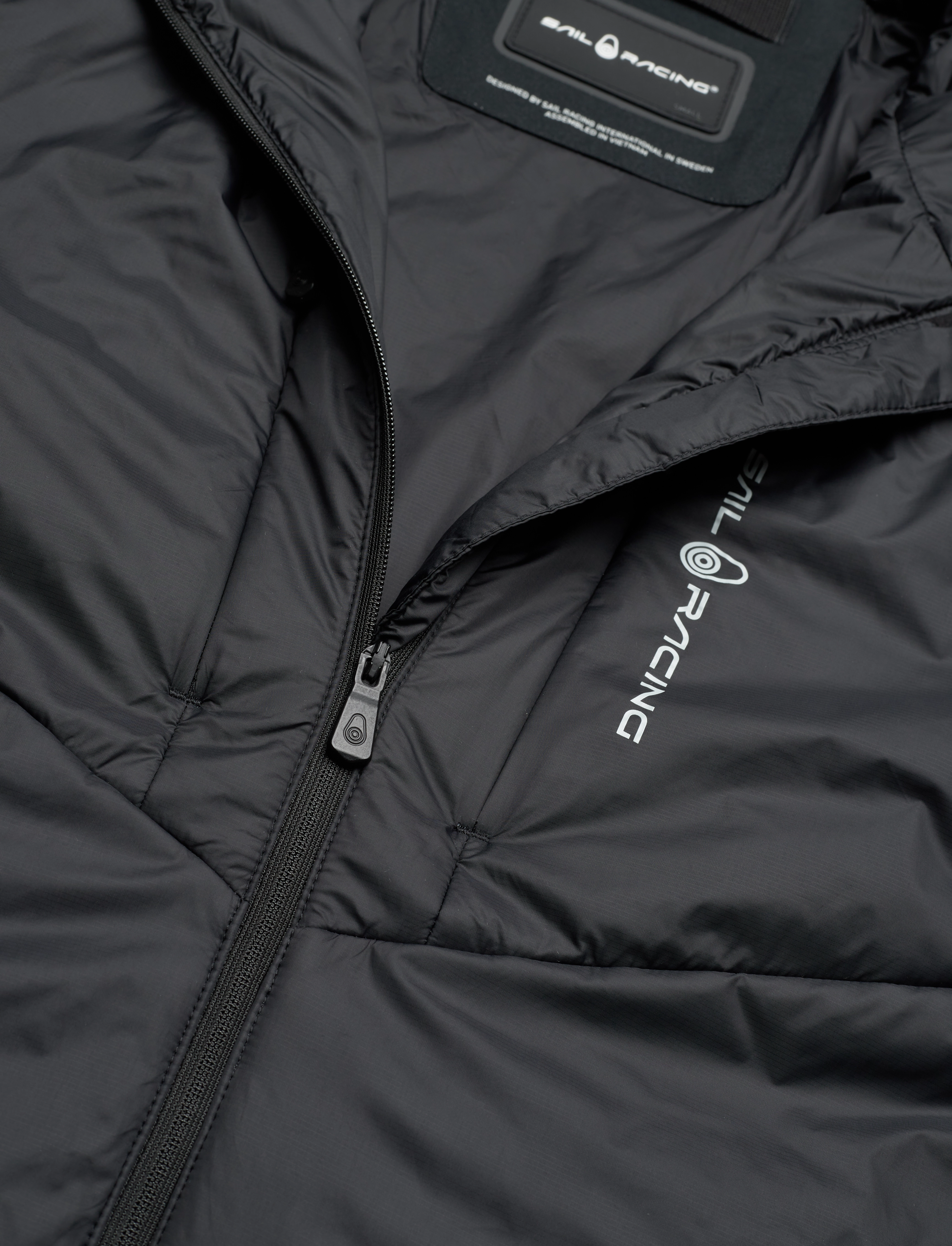 Sail Racing - W SPRAY PRIMALOFT JACKET - outdoor & rain jackets - carbon - 3