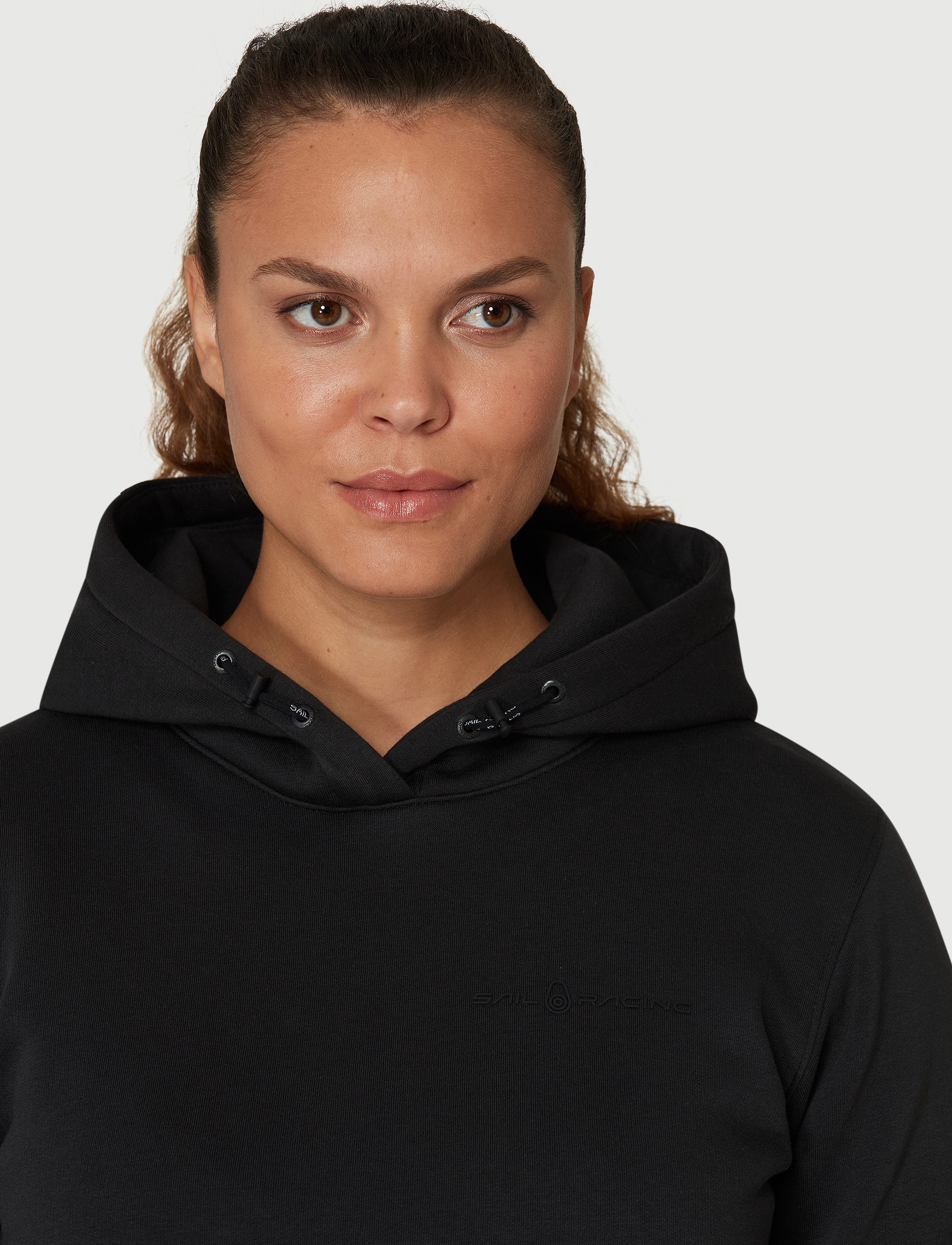 Sail Racing - W GALE LOGO HOOD - huvtröjor - carbon - 5