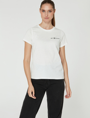 Sail Racing - W GALE LOGO TEE - t-shirts - storm white - 4