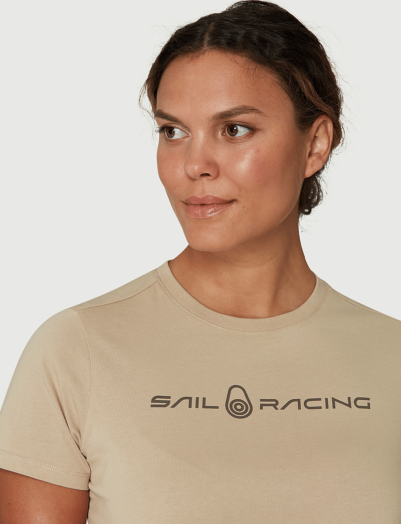 Sail Racing - W GALE TEE - t-shirts - dry sand - 5