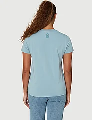 Sail Racing - W GALE TEE - t-shirts - shadow blue - 5