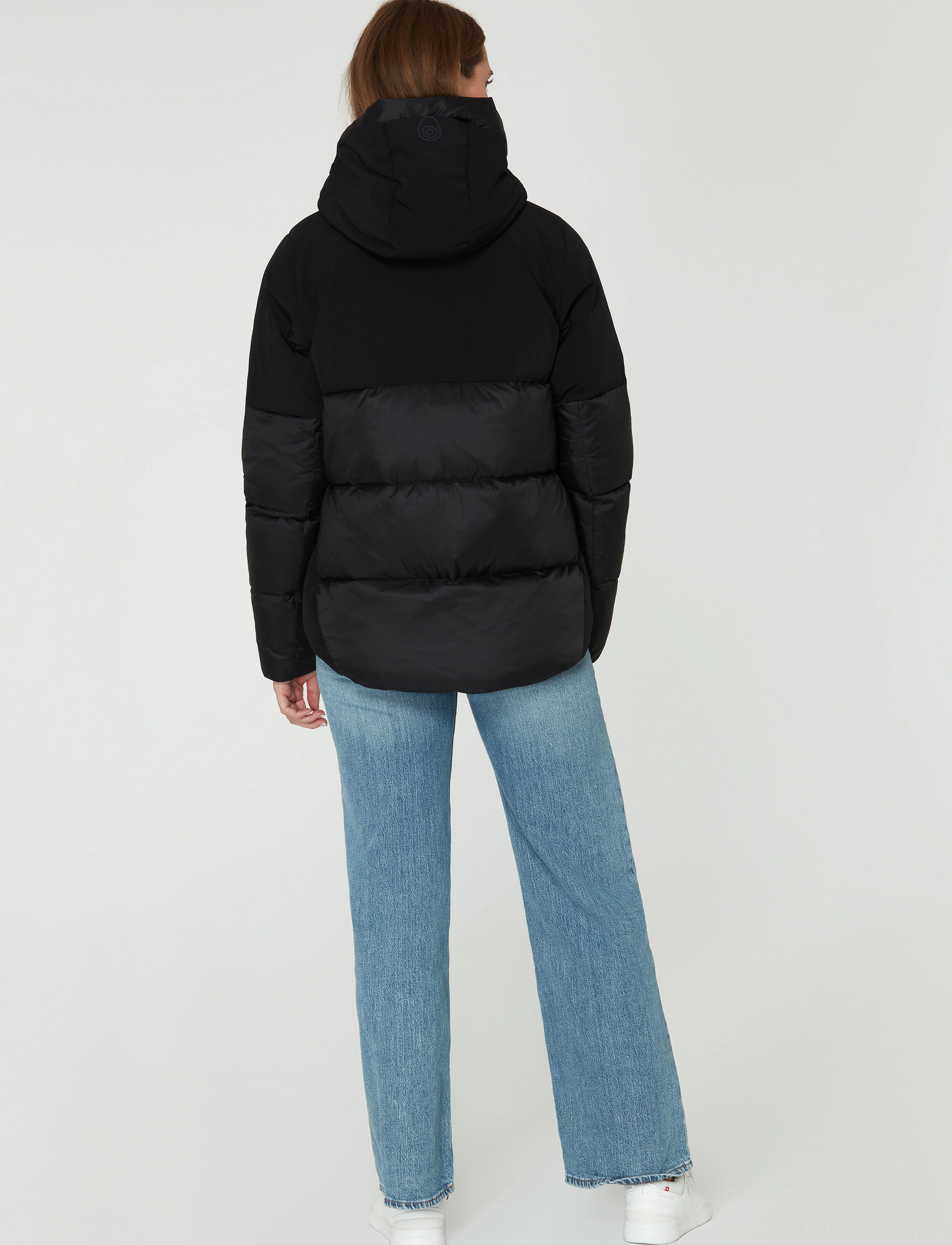 Sail Racing - W DUMONT DOWN JACKET - sulejoped ja voodriga joped - carbon - 4