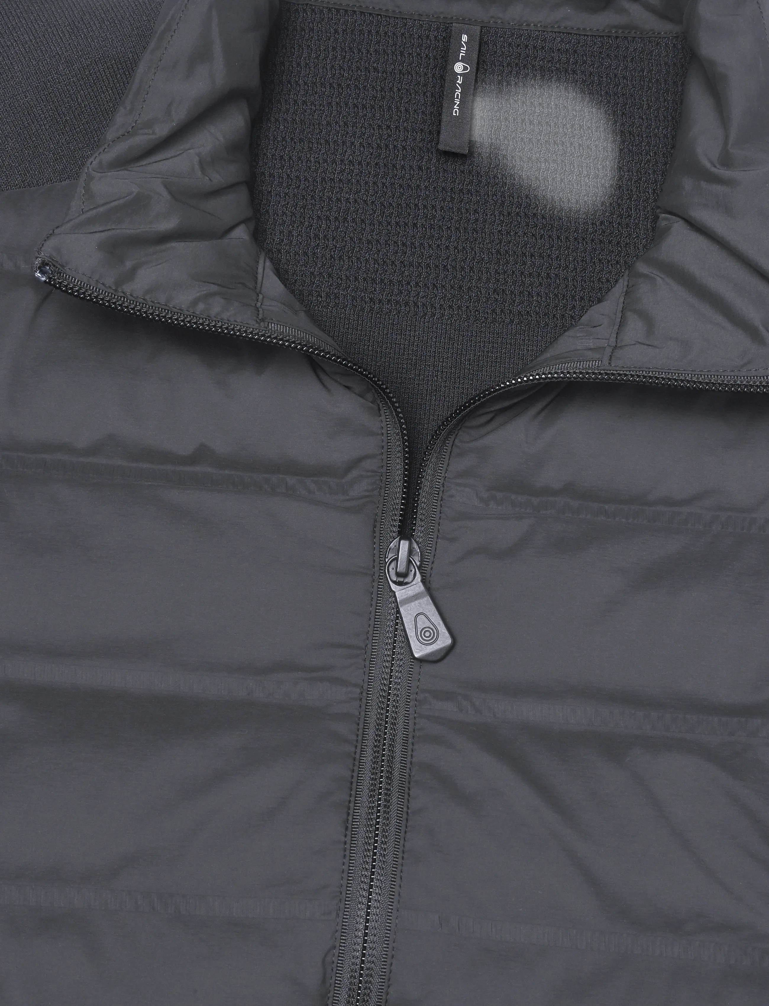 Sail Racing - ELEMENT SEAMLESS JACKET - outdoor jackets - carbon - 2