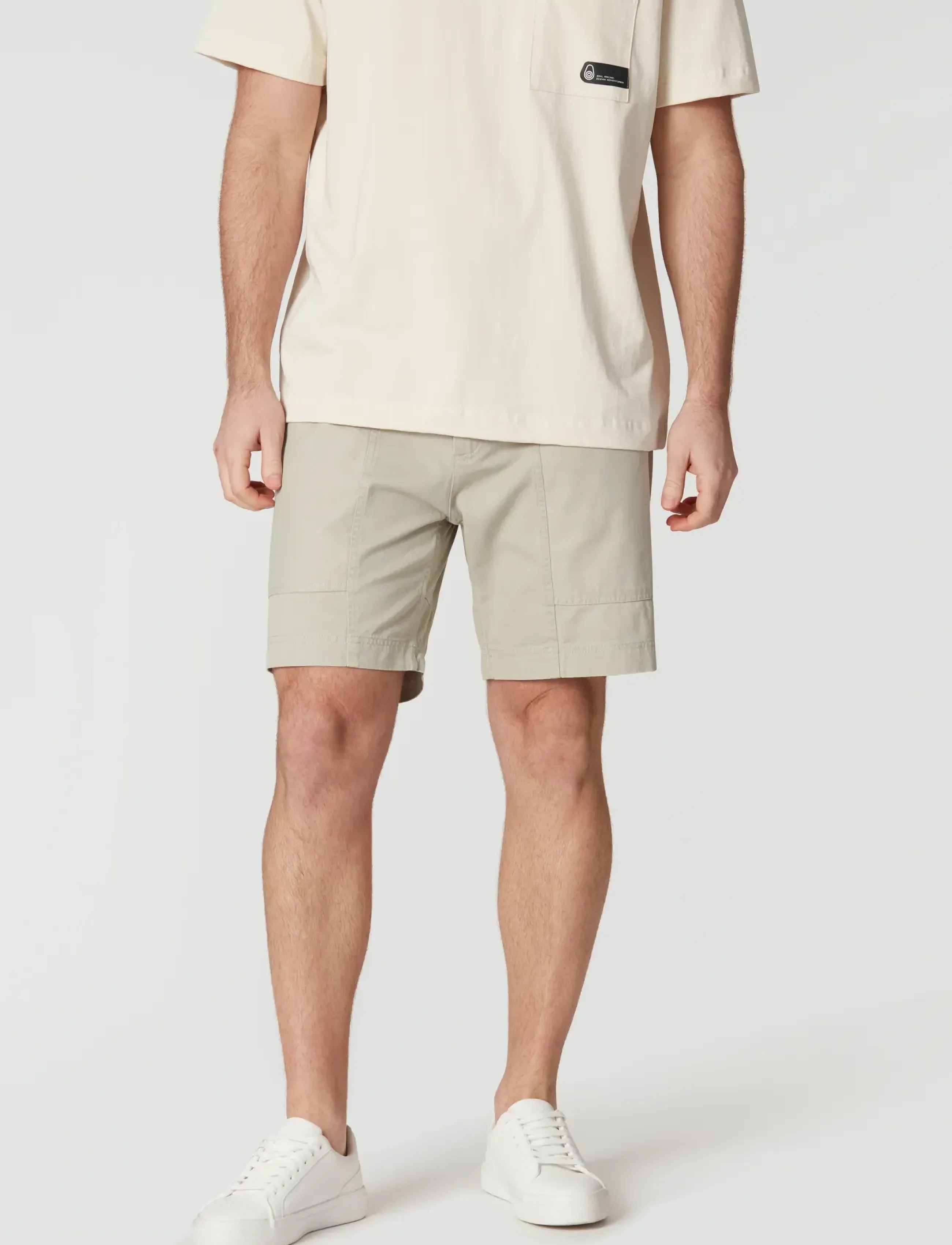 Sail Racing Breeze Shorts, S, Beige, Sport Shorts > Sport Casual Shorts, Herre