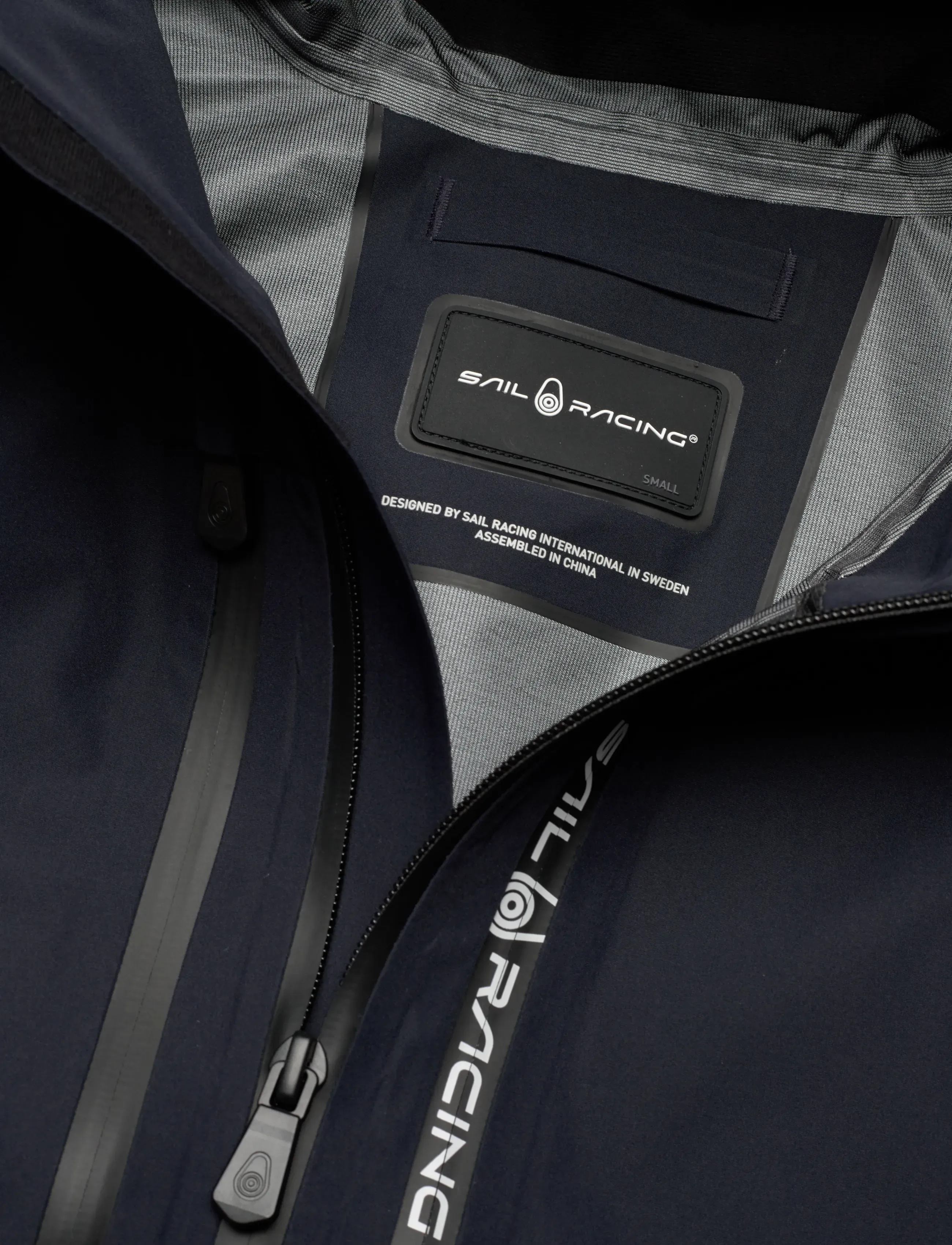 Sail Racing - W OCEAN HOOD - vihmamantlid - dark navy - 2