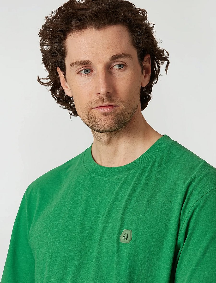 Sail Racing - TORNADO TEE - oberteile & t-shirts - med green - 5