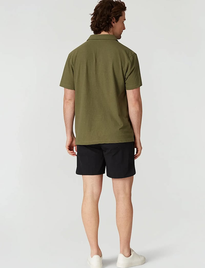 Sail Racing - TORNADO POLO - toppar & t-shirts - modern - 4