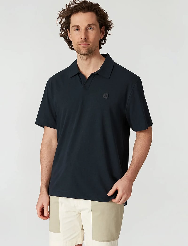 Sail Racing - TORNADO POLO - toppar & t-shirts - navy - 0