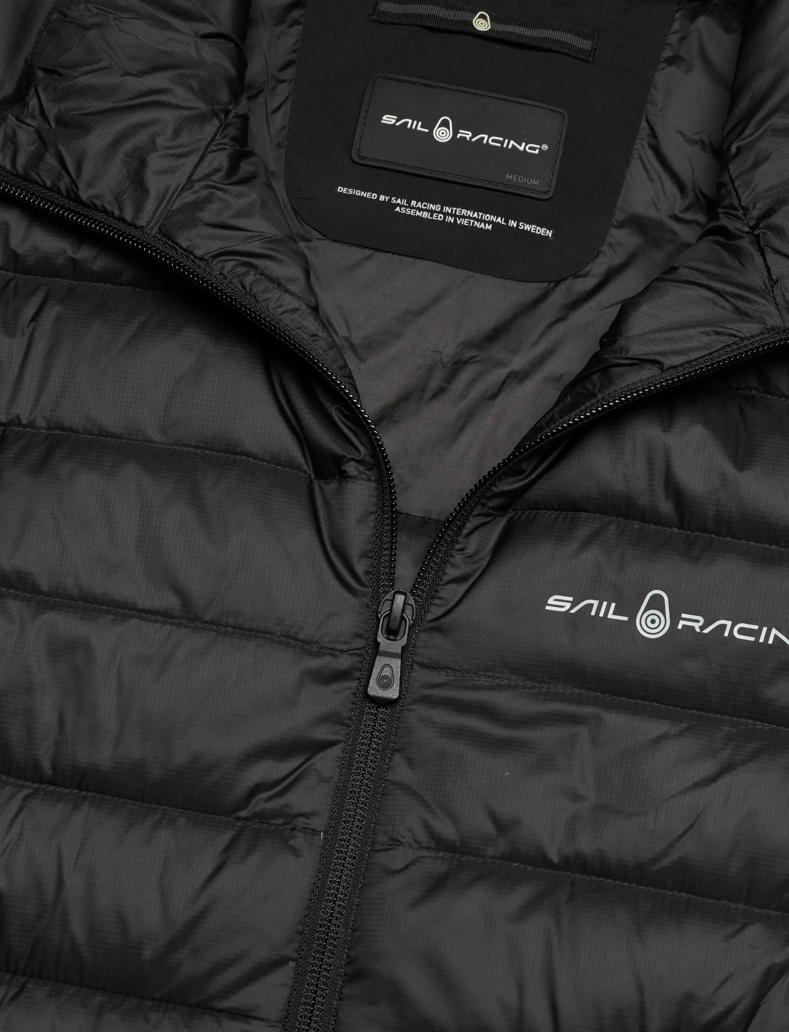 Sail Racing - SPRAY DOWN JACKET - striukės ir švarkeliai - carbon - 2