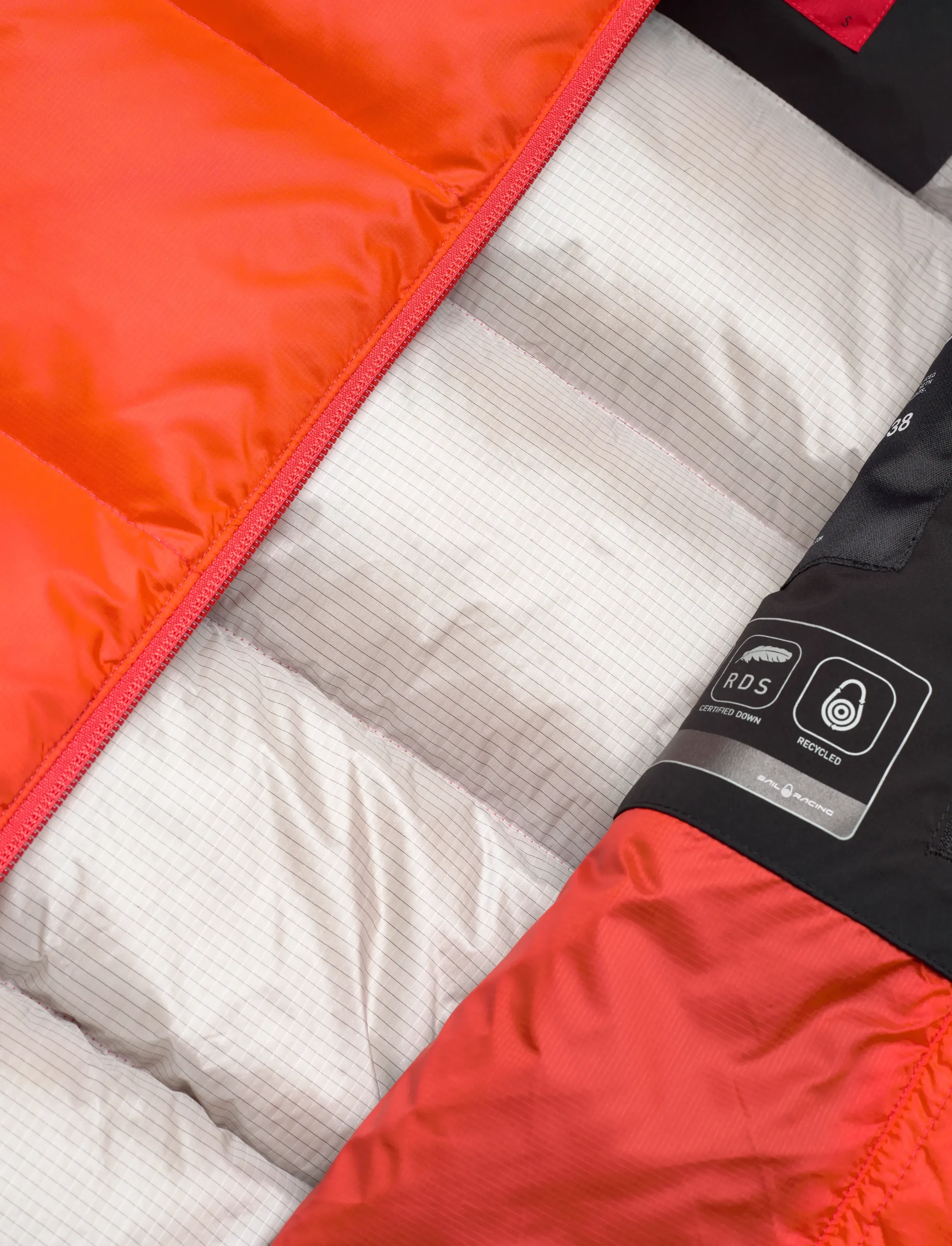 Sail Racing - SKY DOWN HOOD - dun- & vadderade jackor - flame red - 4