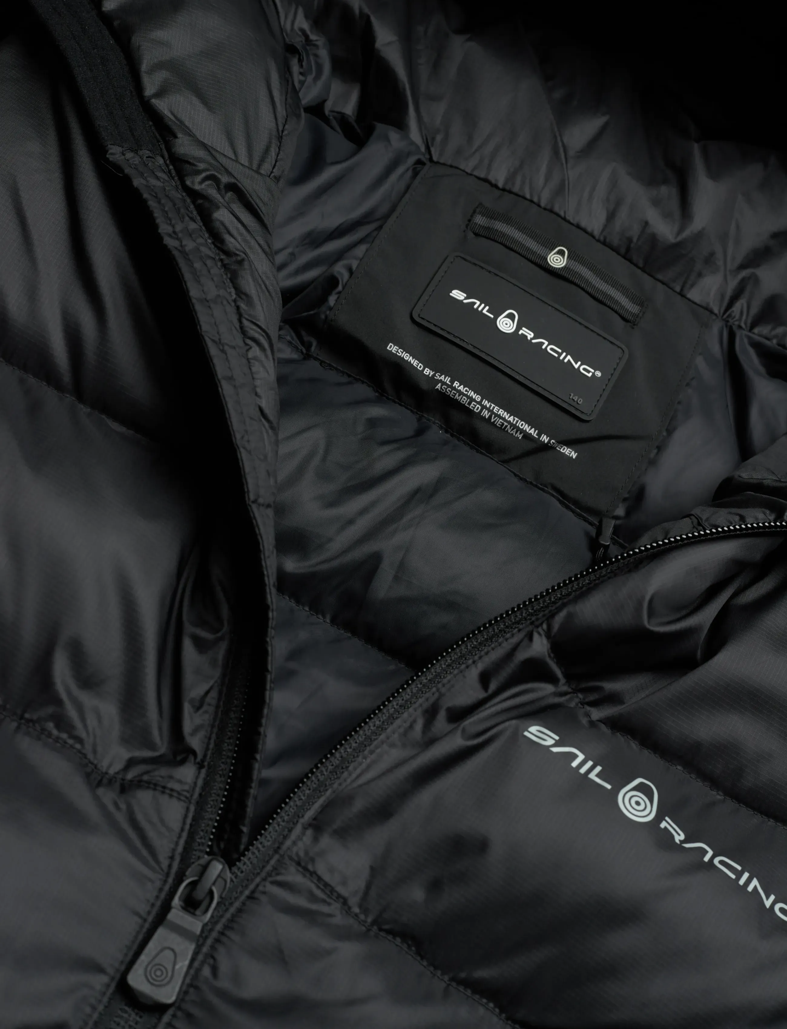 Sail Racing - JR CLOUD INSULATED HOOD - kurtka zimowa - carbon - 2