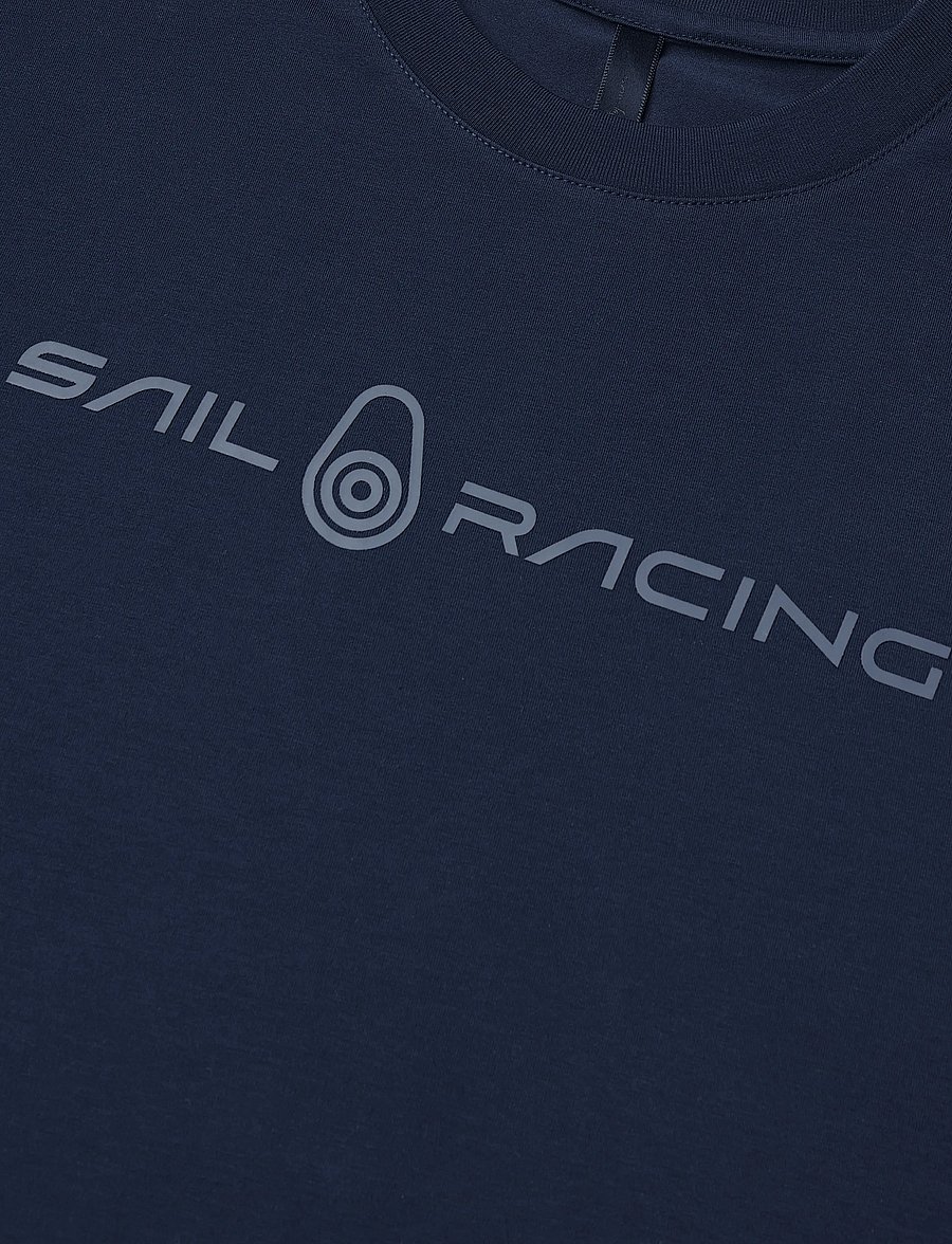 Sail Racing - BOWMAN MONOCHROME TEE - oberteile & t-shirts - dark navy - 2