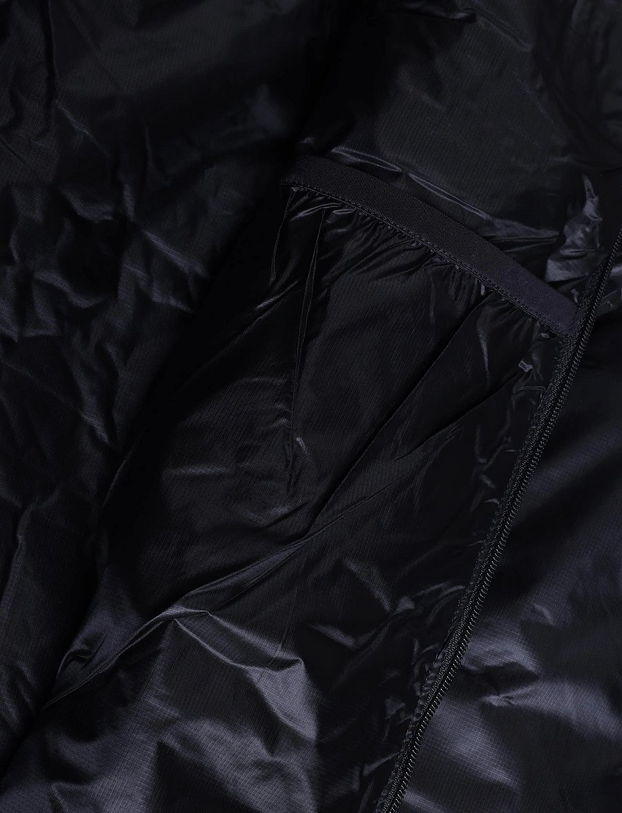 Sail Racing - AMPLITUDE ULTRALIGHT JACKET - sulejoped ja voodriga joped - carbon - 4