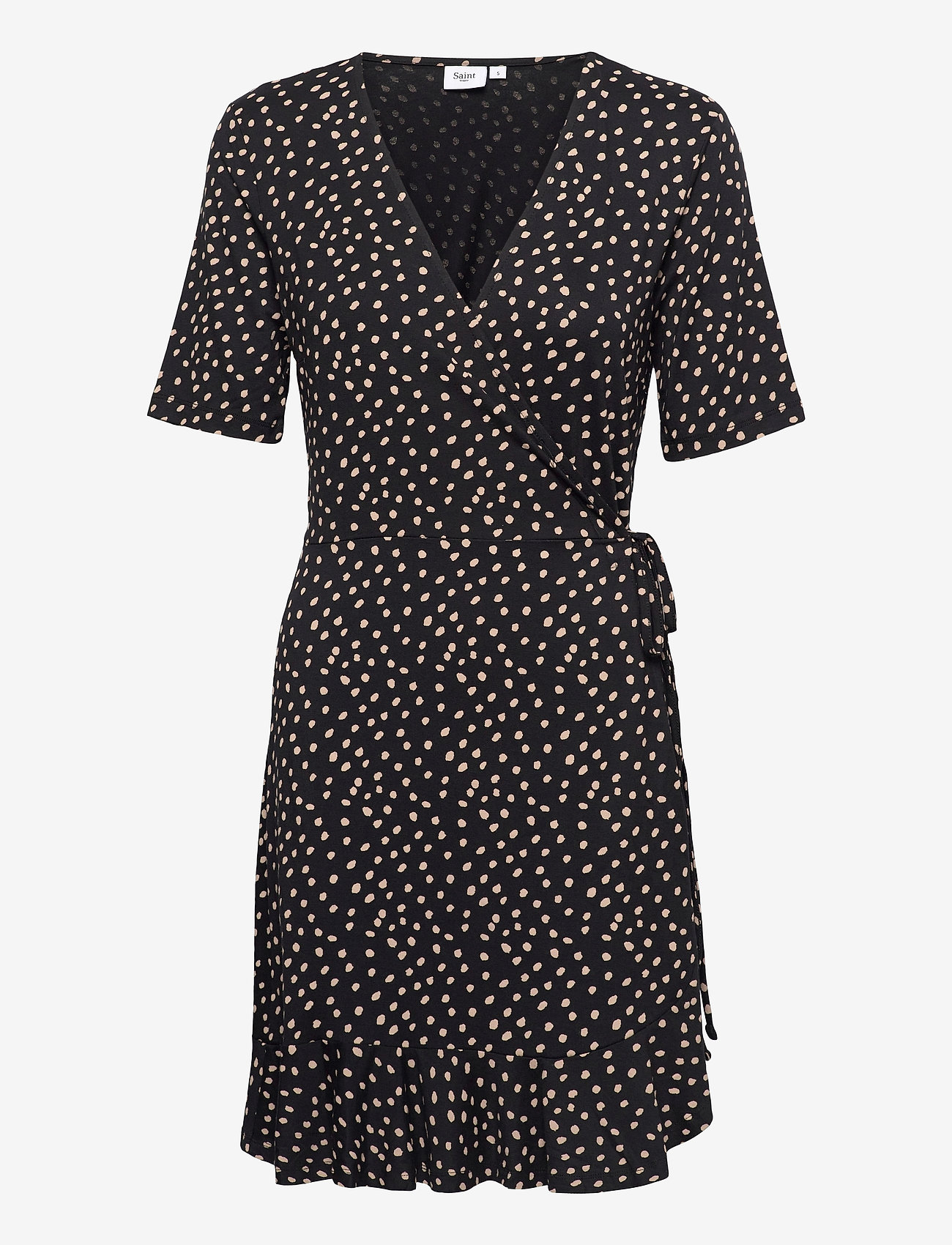 DOT BLACK