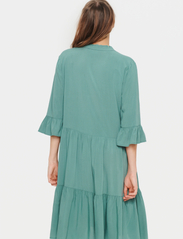 Saint Tropez - EdaSZ Dress - laveste priser - sagebrush green - 4