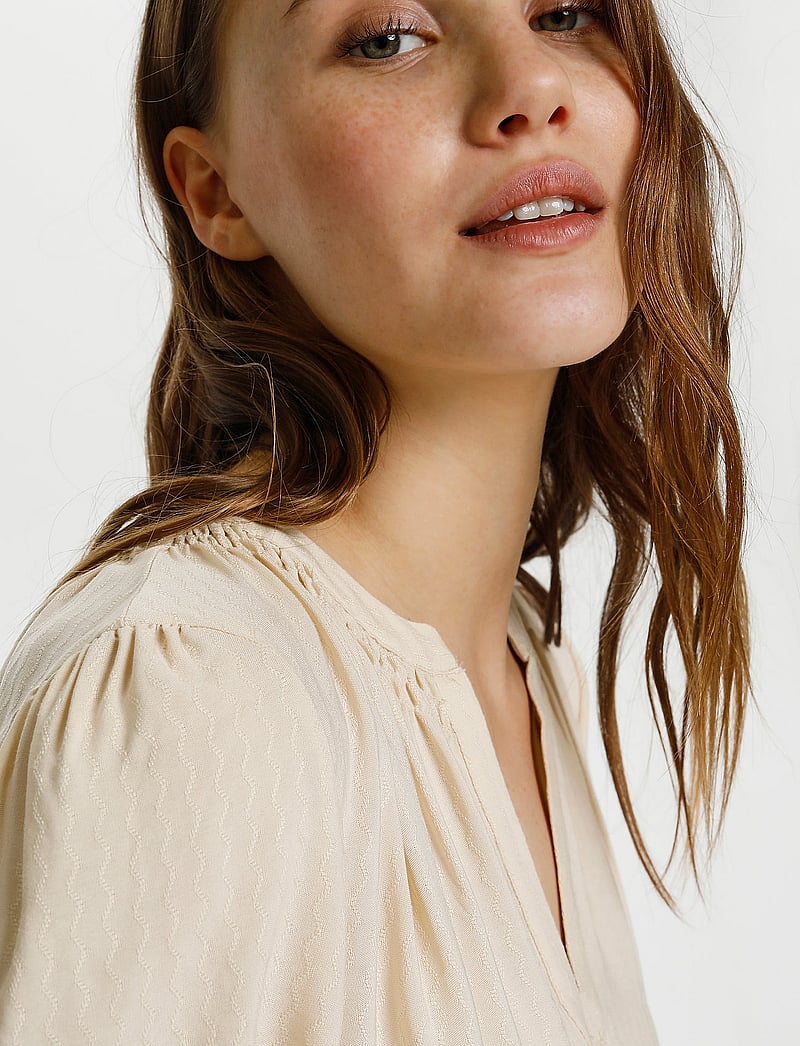 Saint Tropez - BrittaSZ SS Top - navajo - 5