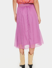 Saint Tropez - CoralSZ Skirt - midi kjolar - mulberry - 4