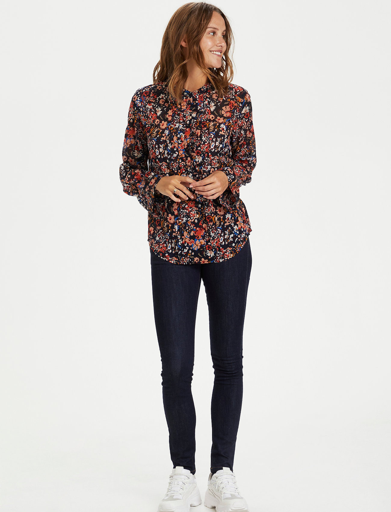 Saint Tropez - EdlySZ Shirt - blue deep artica florals - 3