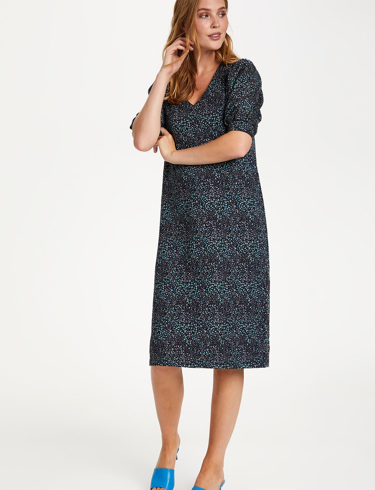 Saint Tropez - FlorieSZ Dress - laveste priser - blue deep flower mania - 3