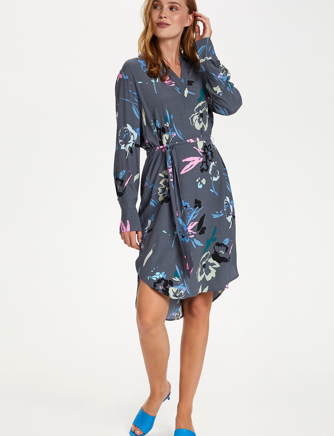 Saint Tropez - FredaSZ Dress - midiklänningar - ombre blue botanical art - 3