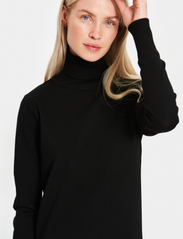 Saint Tropez - MilaSZ Roll Neck Long Dress - knitted dresses - black - 8