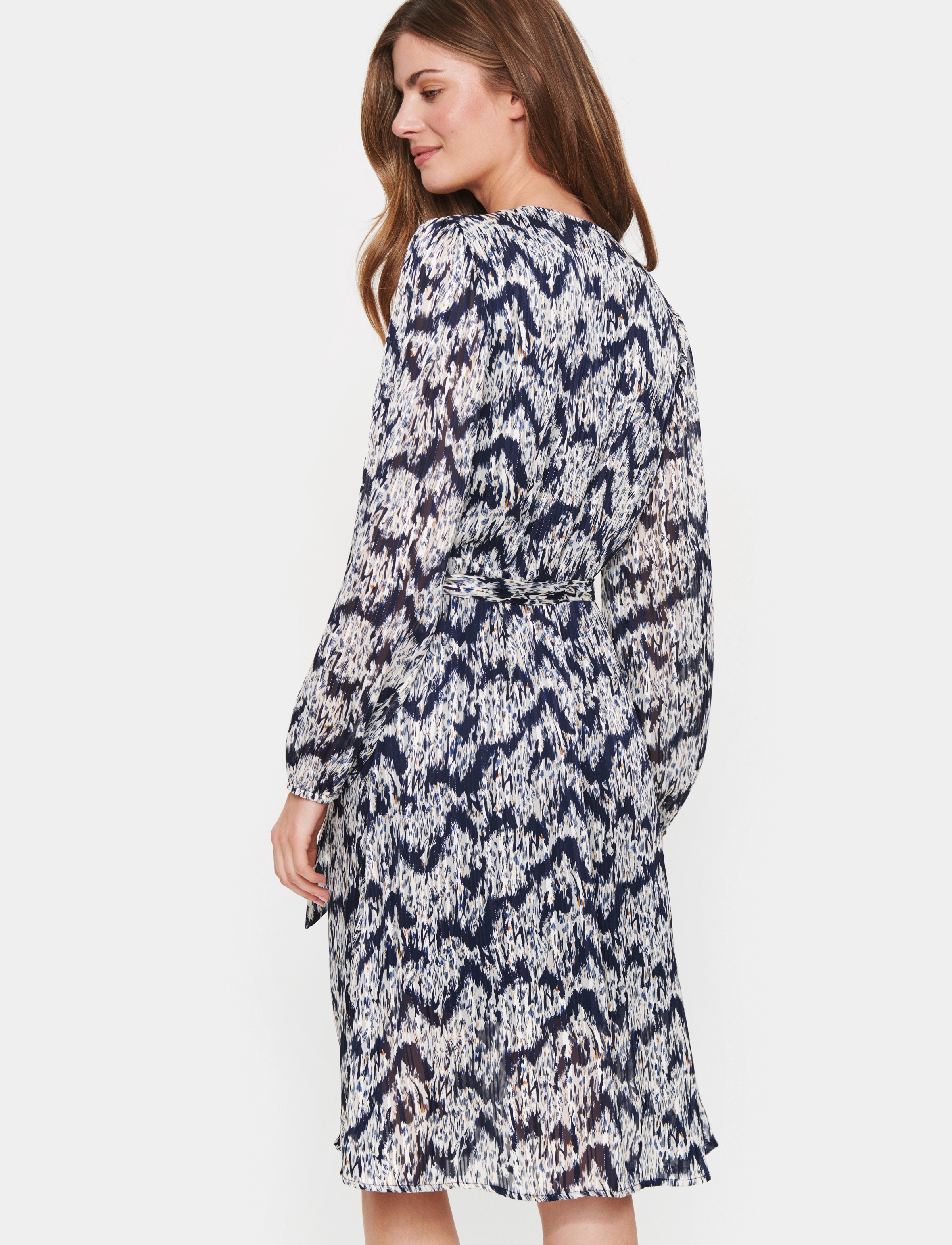 Saint Tropez - PearlSZ Dress - slå-om-kjoler - night s. geometric - 4