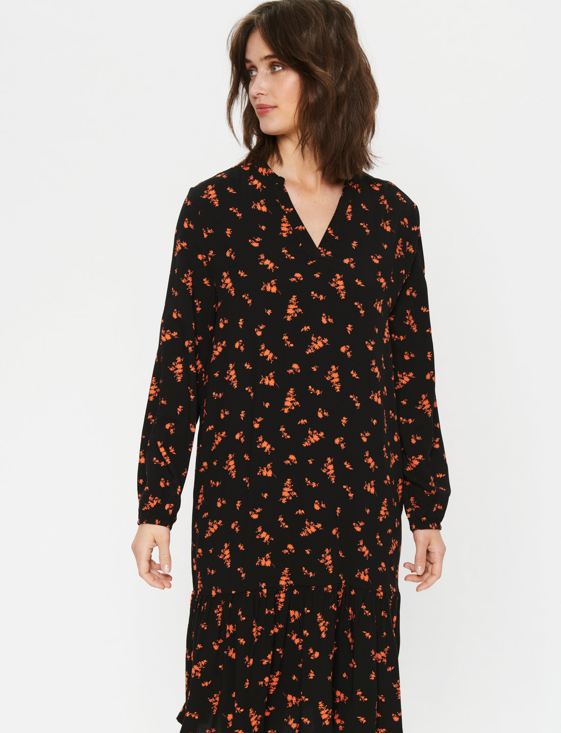 Saint Tropez Lyngsz Dress Midi jurken Boozt