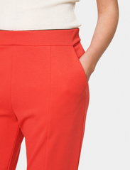 Saint Tropez - SiaSZ Pants - slim fit trousers - hibiscus - 5