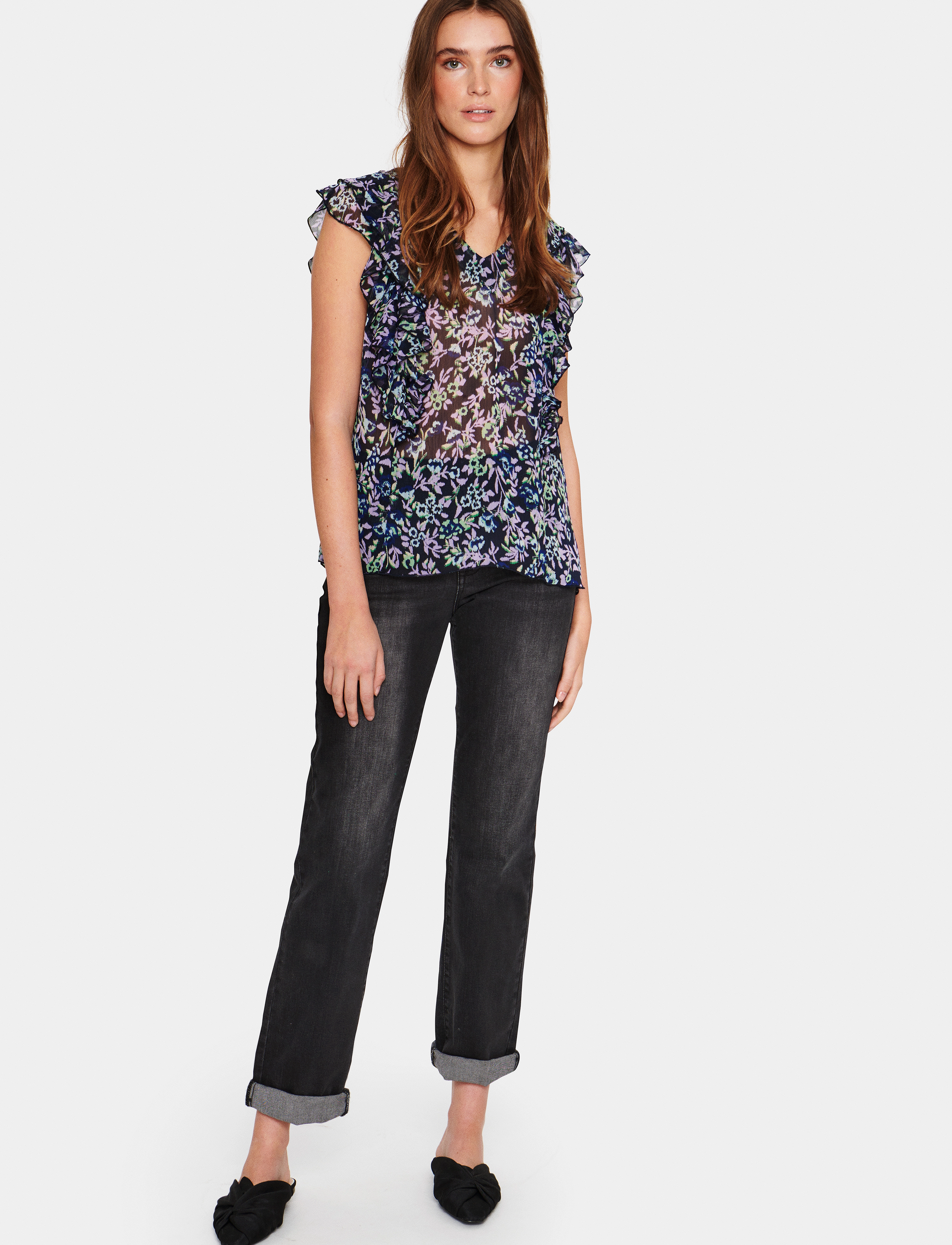 Saint Tropez - TikaSZ Blouse - kortermede bluser - night s.backyard floral - 3