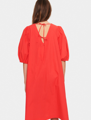 Saint Tropez - TajraSZ Dress - midi kjoler - hibiscus - 3