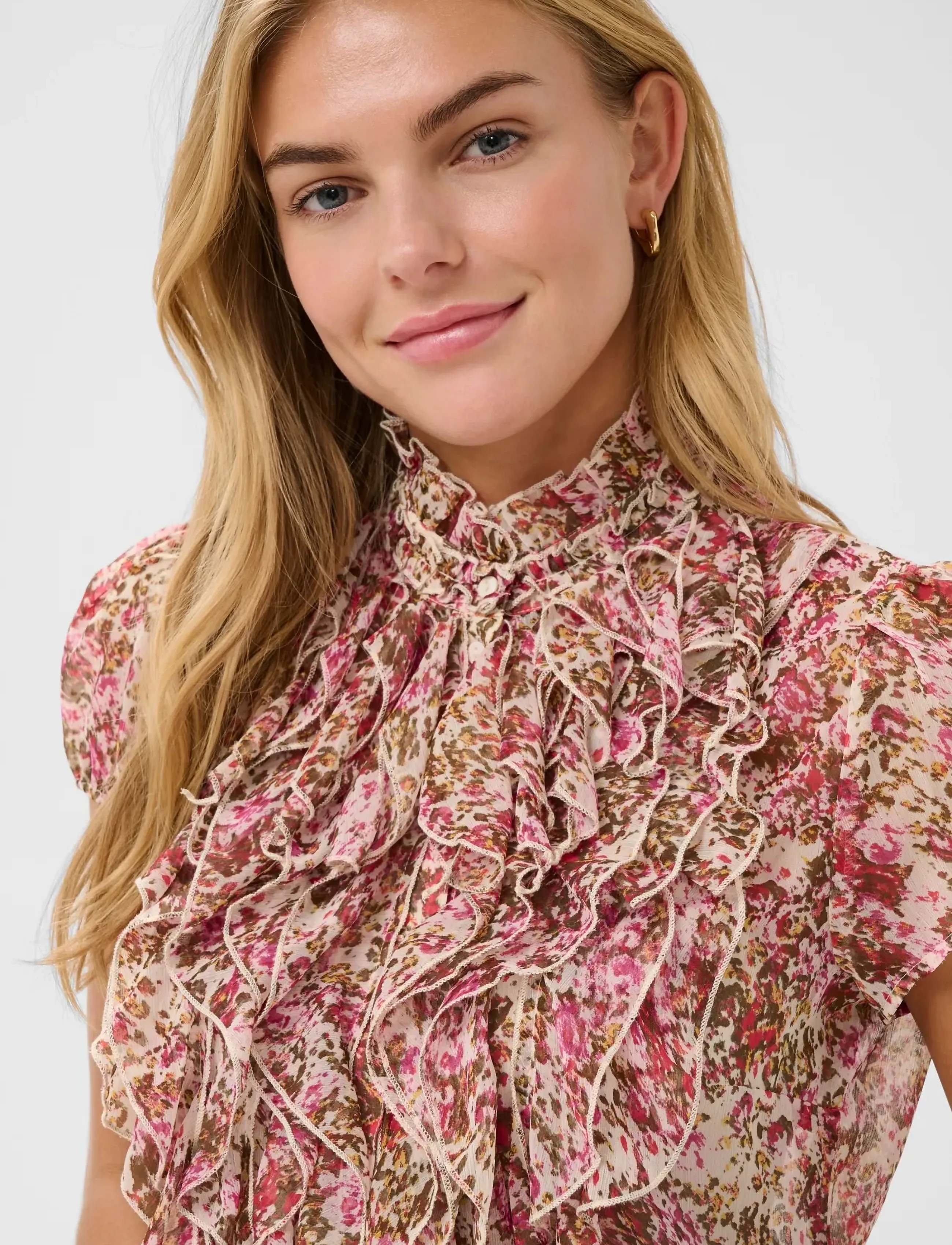 Saint Tropez - LiljaSZ Crinkle SS Shirt - lühikeste varrukatega pluusid - ballerina brushed blooms - 5