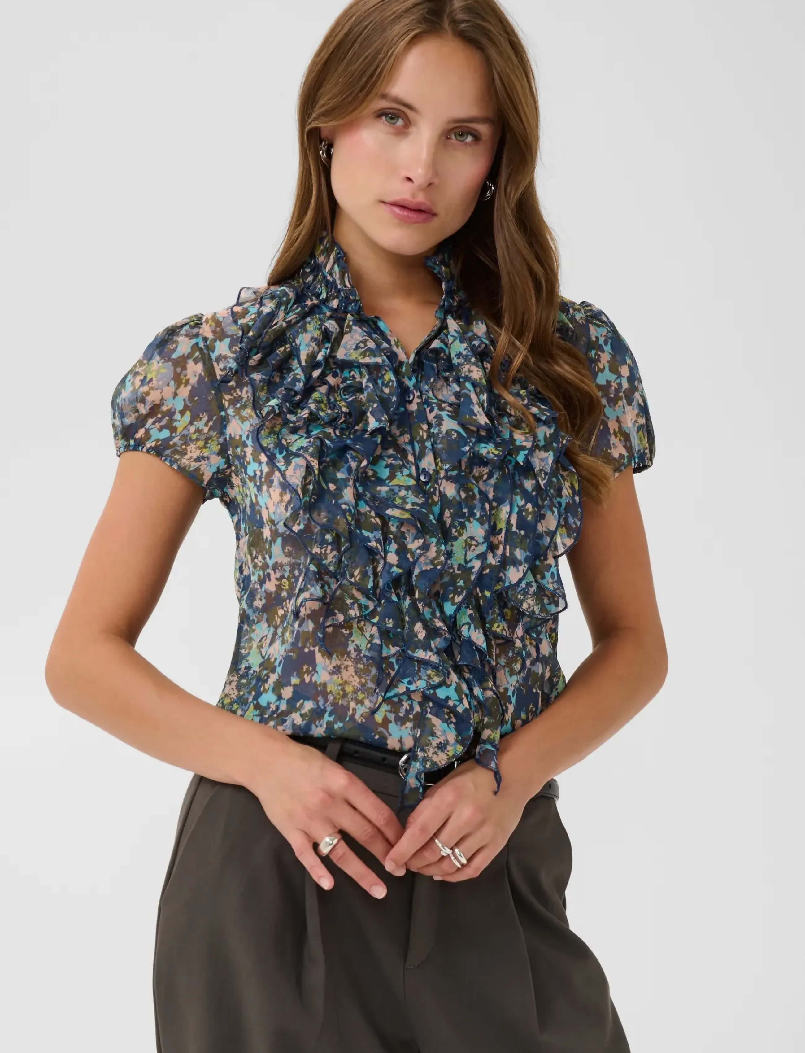 Saint Tropez LiljaSZ Crinkle SS Shirt - Lühikeste varrukatega pluusid - BIG DIPPER CAMOUFLAGED BLOOMS / navy