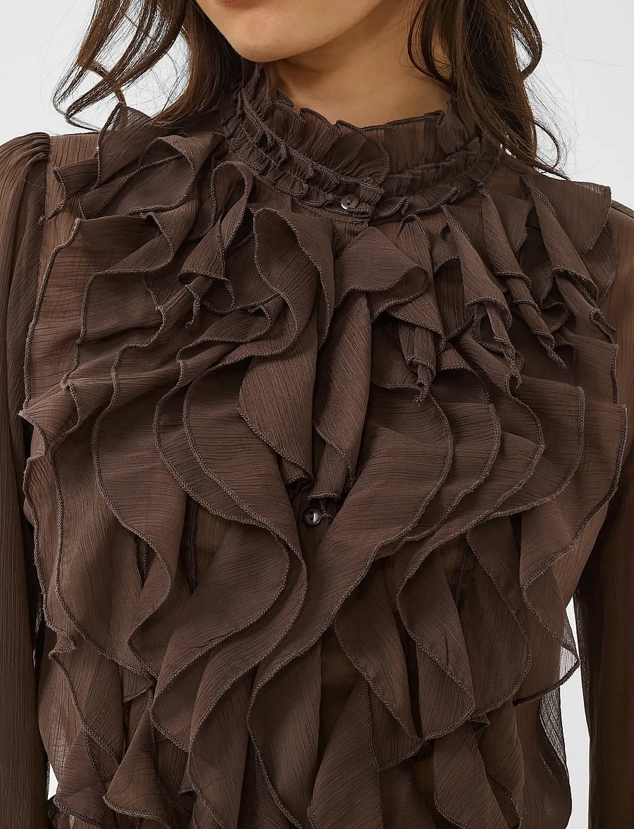 Saint Tropez - LiljaSZ Crinkle LS Shirt - langærmede bluser - chocolate brown - 5
