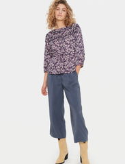 Saint Tropez - ViniaSZ Blouse - long-sleeved blouses - mulberry soft focus - 3