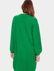 Saint Tropez - TrixieSZ Dress - strikkjoler - verdant green - 4