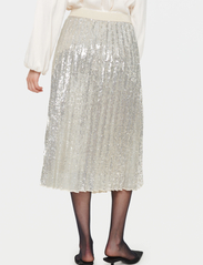 Saint Tropez - BenisaSZ Skirt - plisserade kjolar - silver - 3