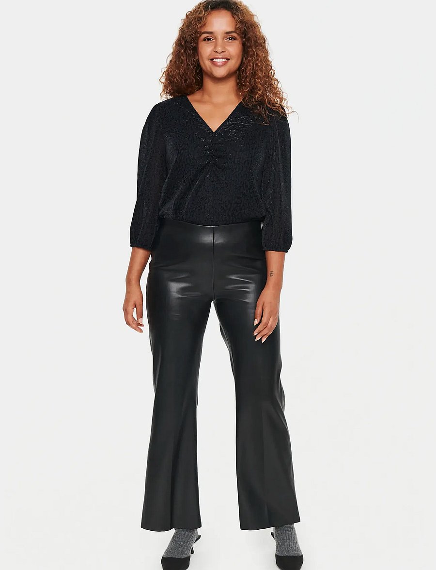 Saint Tropez - DowieSZ Flared Pants - schlaghosen - black - 3