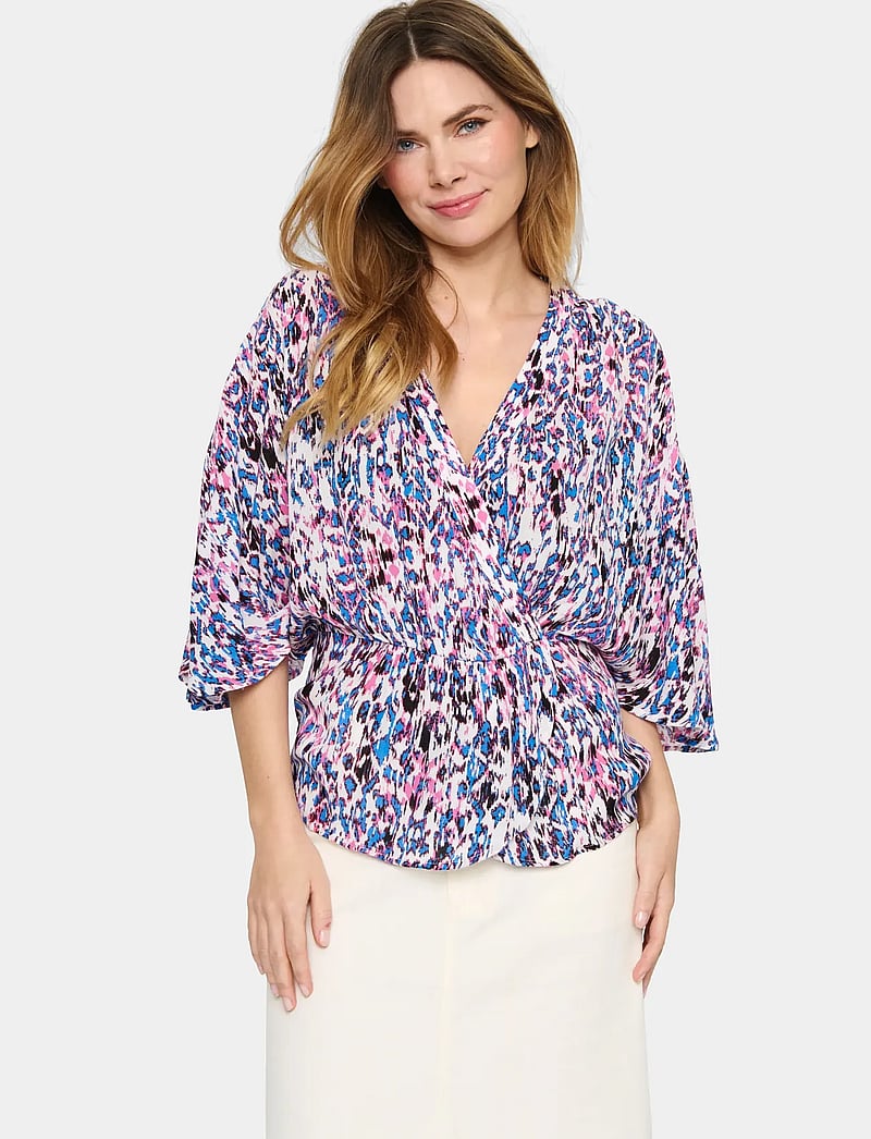 Saint Tropez - EverleySZ Wrap Blouse - kortærmede bluser - pink c. ikat paint - 0