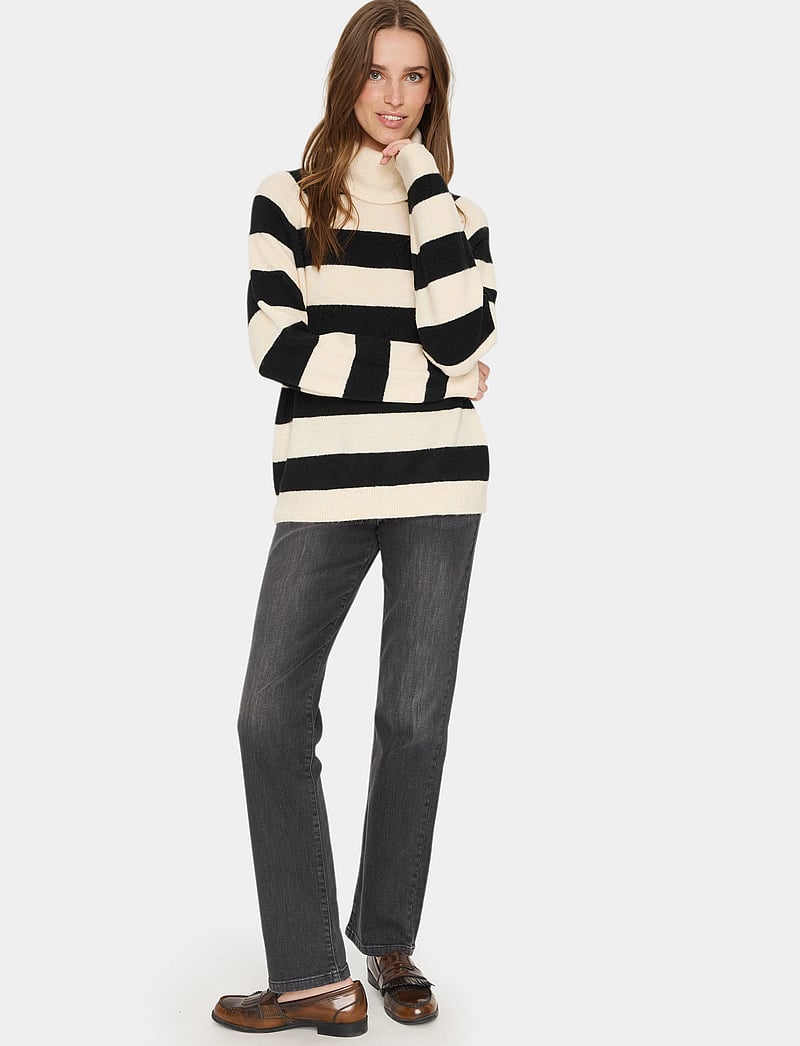 Saint Tropez - GarbieSZ Rollneck Pullover - kõrge kaelusega kudumid - ice black stripe - 3