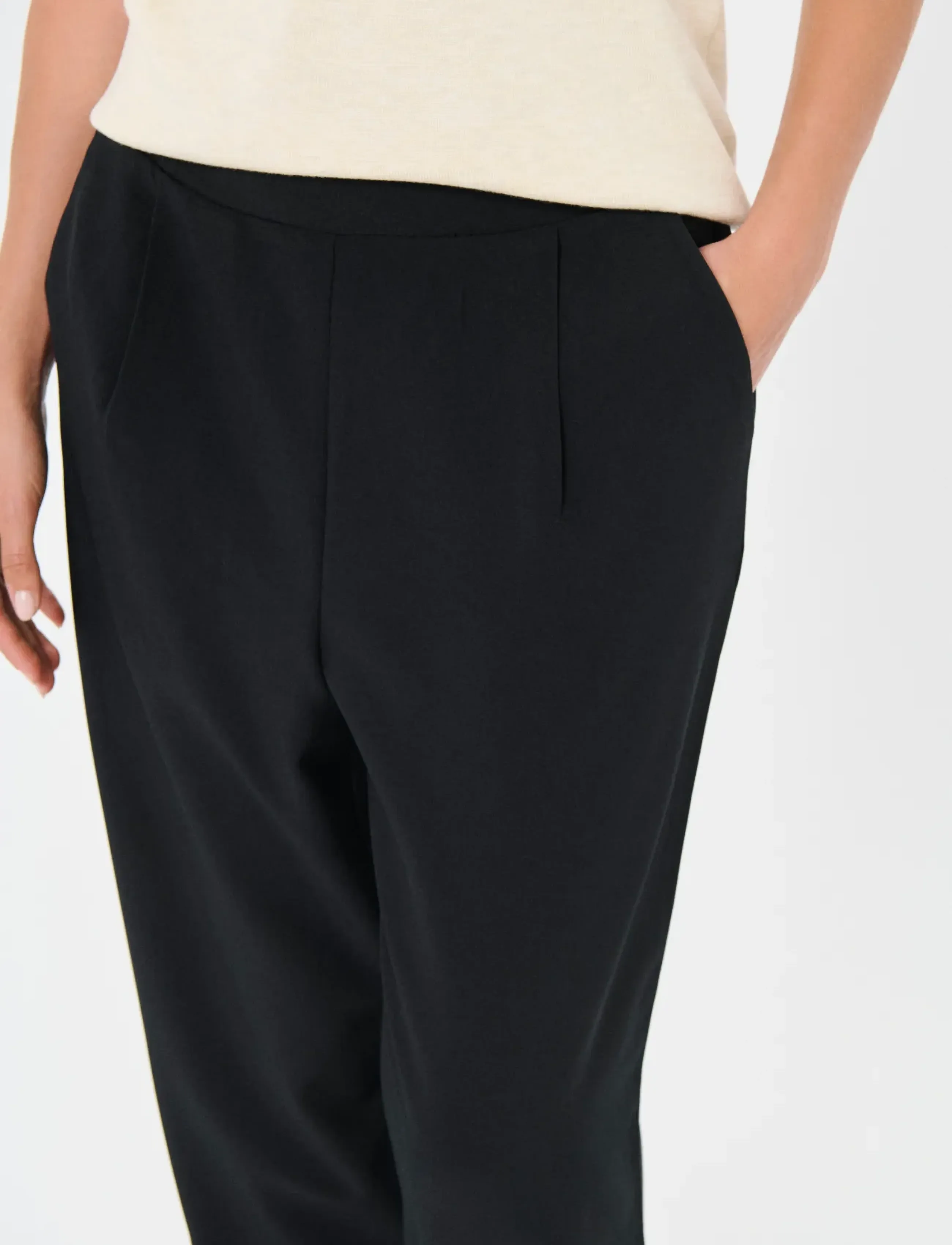 Saint Tropez - CelestSZ Wide Leg Pants - hosen mit weitem bein - black - 5