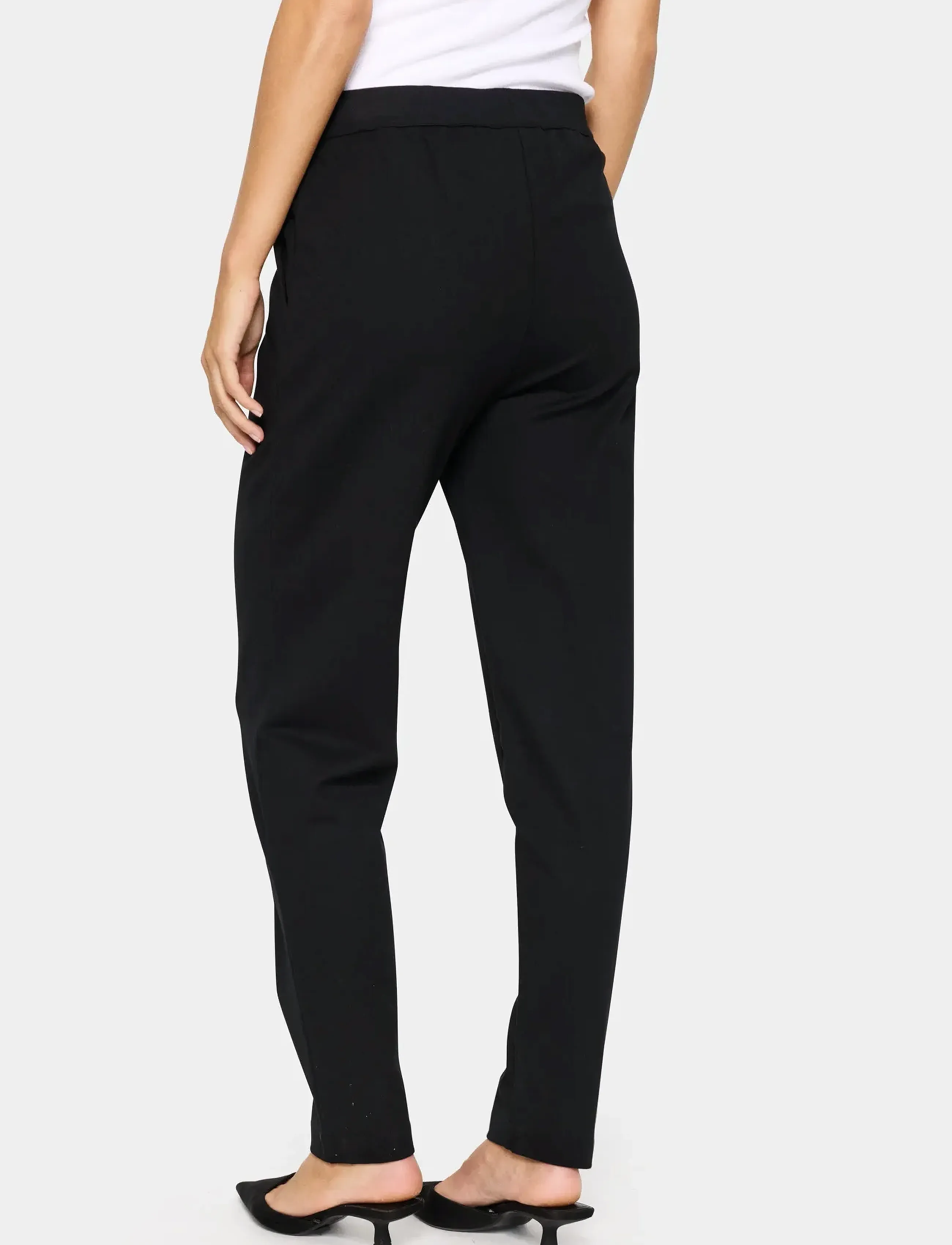 Saint Tropez - GennySZ Pants - spodnie proste - black - 4